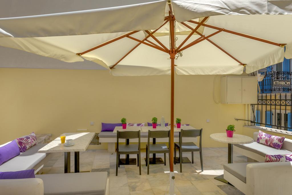 Ethrion Hotel Ermoupoli Buitenkant foto