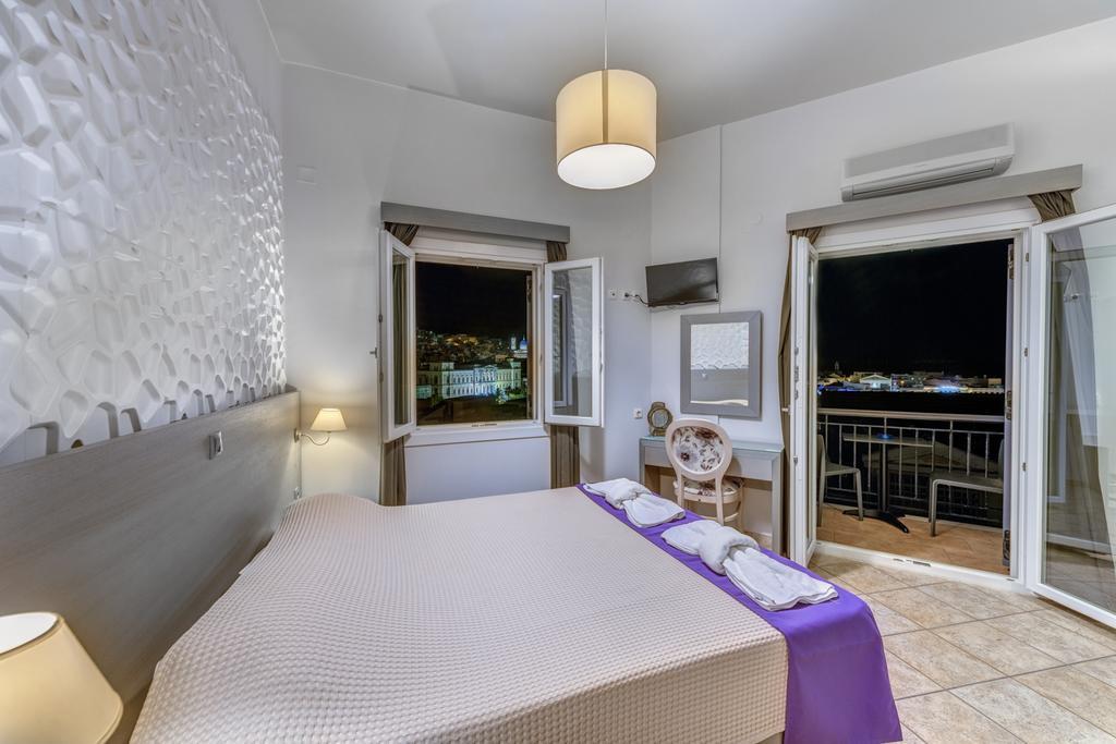 Ethrion Hotel Ermoupoli Buitenkant foto